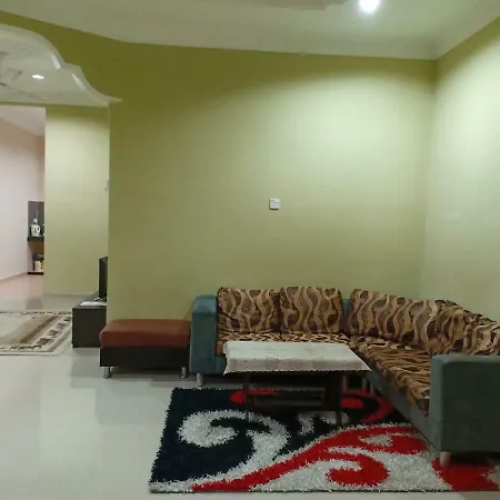 Hr Iman Homestay Dungun Exterior photo